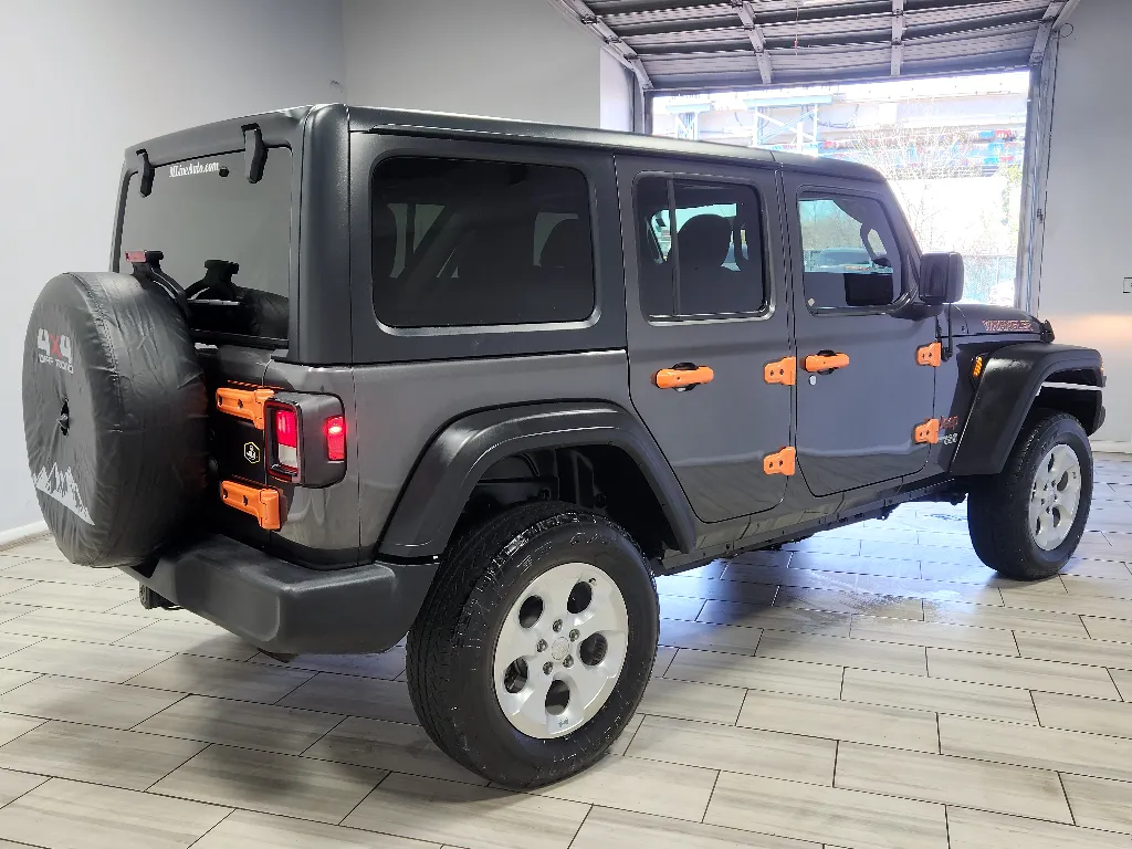 More photos of 2019 Jeep Wrangler Sport S at Torresdale Ave, PA