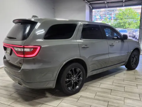 More photos of 2022 Dodge Durango R/T AWD at Torresdale Ave, PA