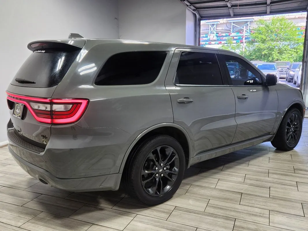 More photos of 2022 Dodge Durango R/T AWD at Torresdale Ave, PA
