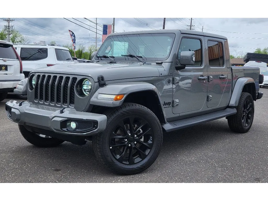 Gray 2023 Jeep Gladiator High Altitude for sale in Philadelphia, PA