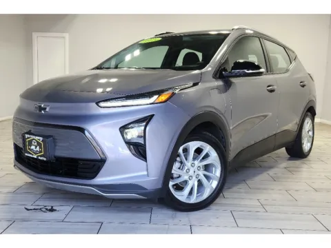 Gray 2023 Chevrolet Bolt EUV LT for sale in Philadelphia, PA