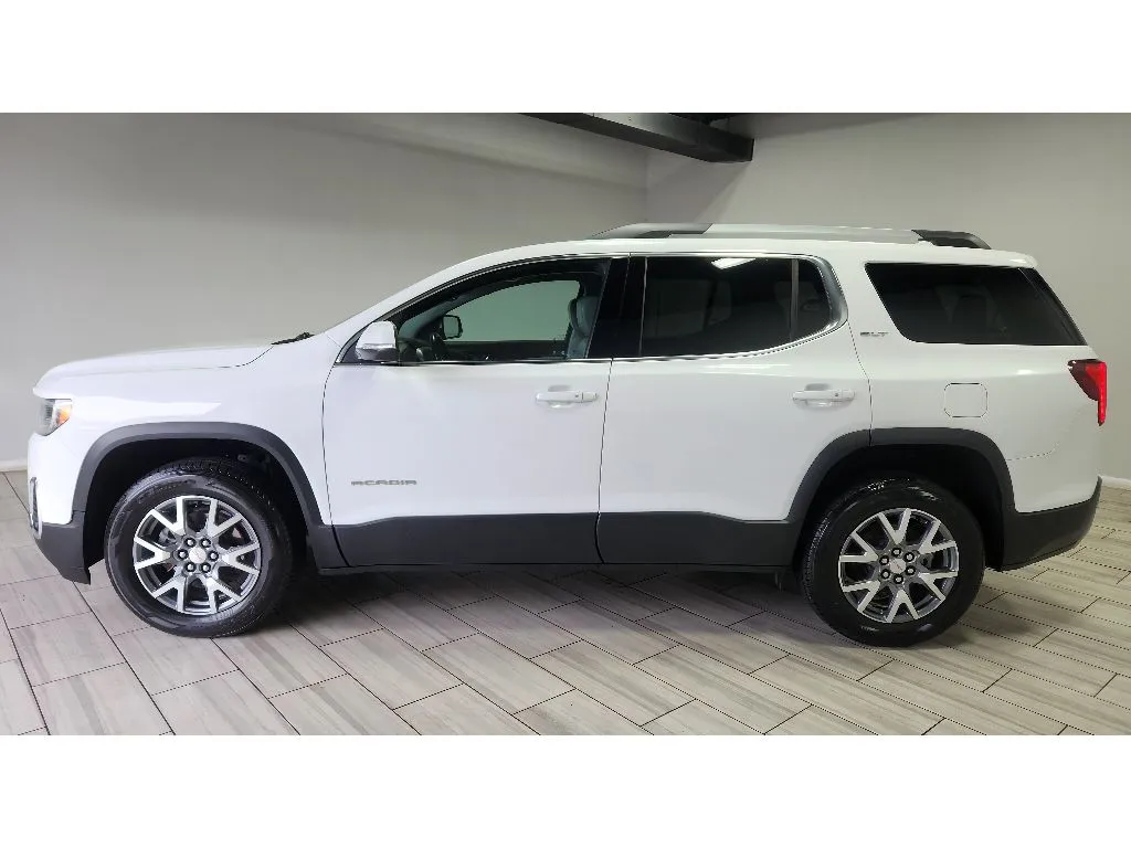 Photos of 2023 GMC Acadia SLT for sale in Philadelphia, PA at Torresdale Ave