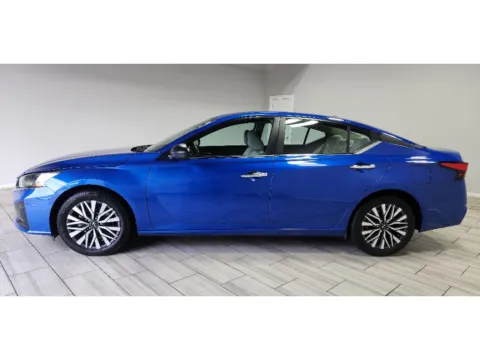 Photos of 2025 Nissan Altima SV for sale in Philadelphia, PA at Torresdale Ave