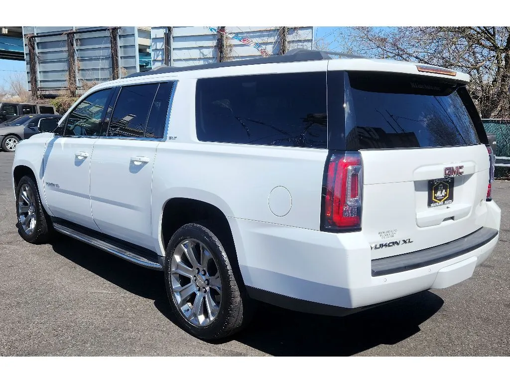 Another view of 2017 GMC Yukon XL SLT for sale in Philadelphia, PA at Torresdale Ave