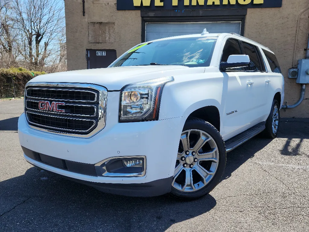 White 2017 GMC Yukon XL SLT for sale in Philadelphia, PA