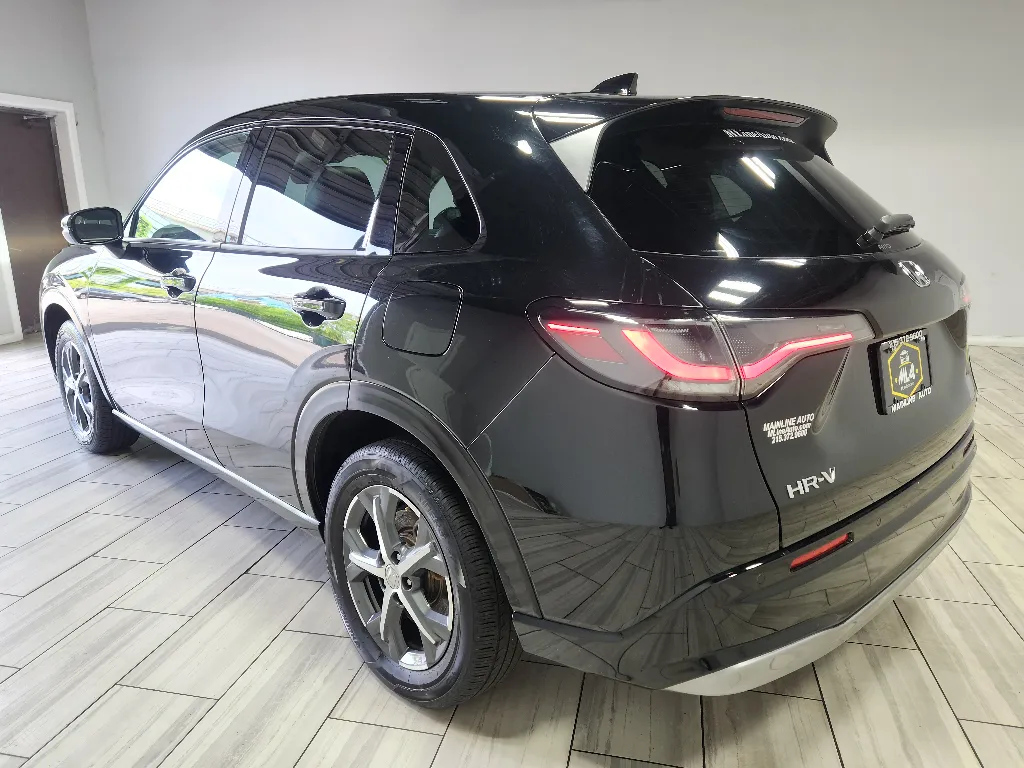Another view of 2025 Honda HR-V EX-L for sale in Philadelphia, PA at Torresdale Ave