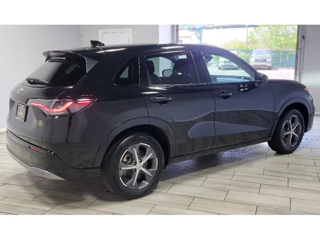 More photos of 2025 Honda HR-V EX-L at Torresdale Ave, PA