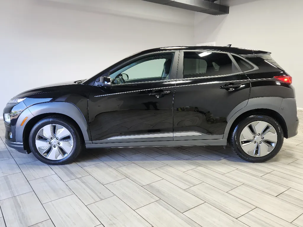 Photos of 2021 Hyundai Kona EV Limited for sale in Philadelphia, PA at Torresdale Ave