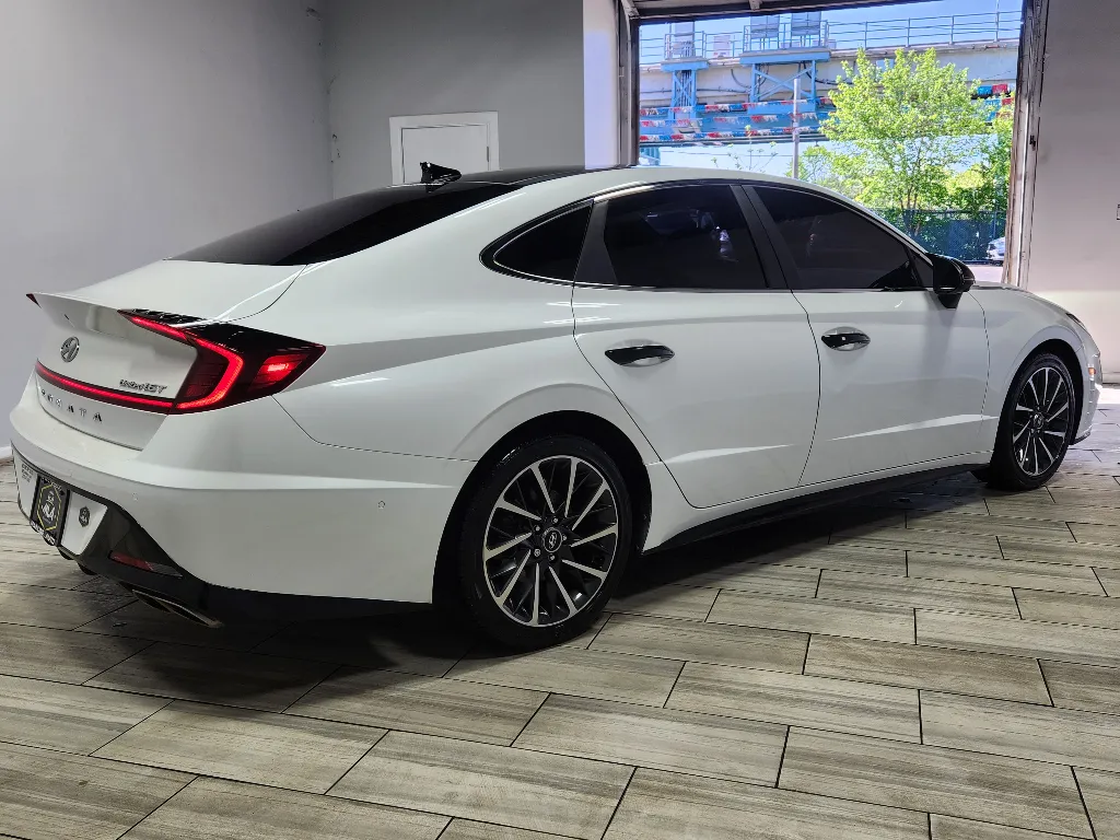 More photos of 2020 Hyundai Sonata Limited at Torresdale Ave, PA