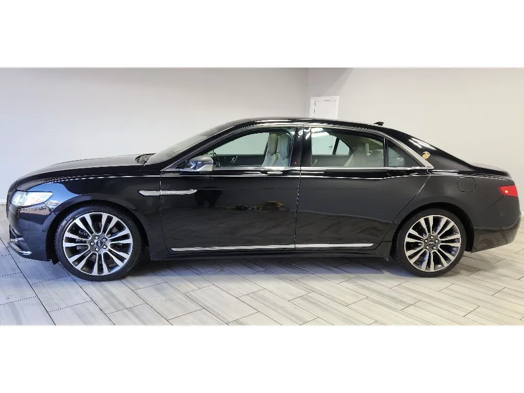 Photos of 2019 Lincoln Continental Reserve for sale in Philadelphia, PA at Torresdale Ave