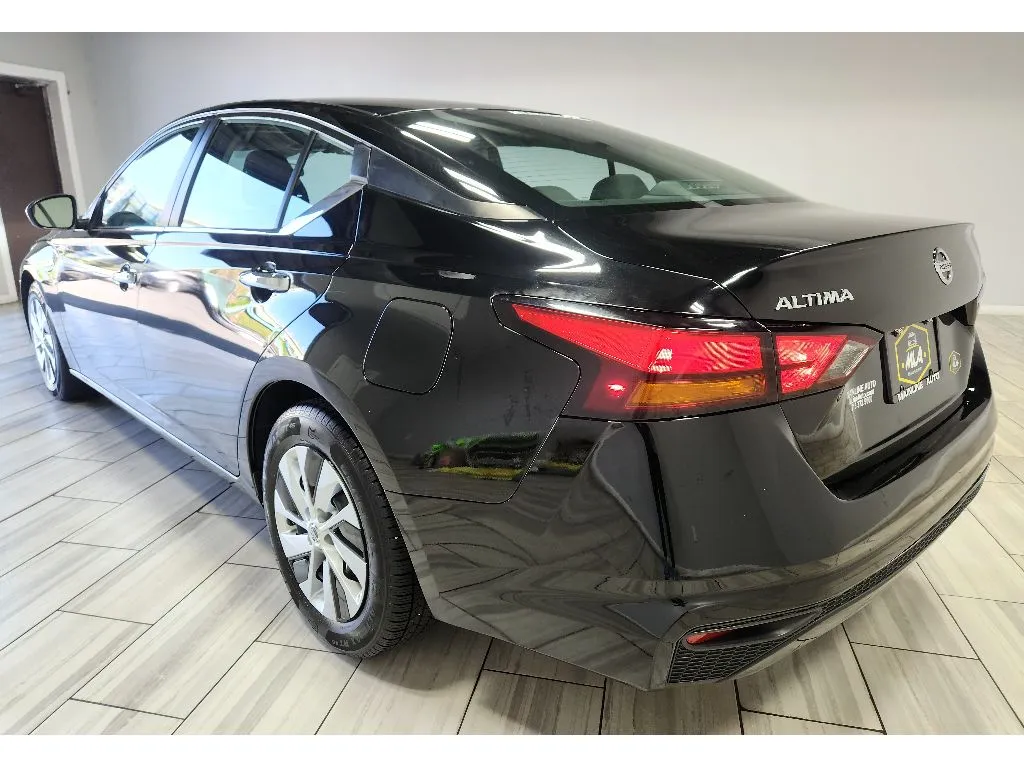 Another view of 2022 Nissan Altima 2.5 S for sale in Philadelphia, PA at Torresdale Ave