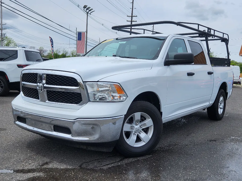 2021 RAM 1500 Classic Tradesman Crew Cab 5'7's photo