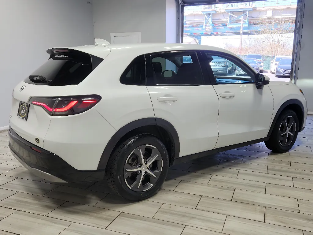 More photos of 2024 Honda HR-V EX-L at Torresdale Ave, PA