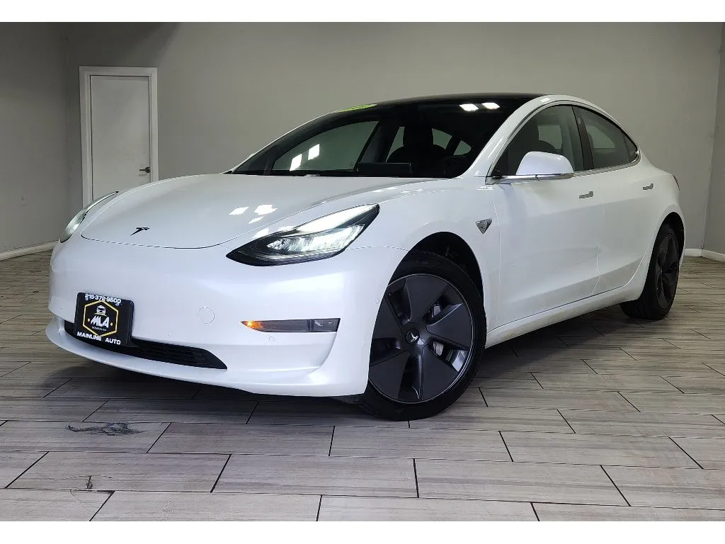 White 2020 Tesla Model 3 Standard Range Plus for sale in Philadelphia, PA