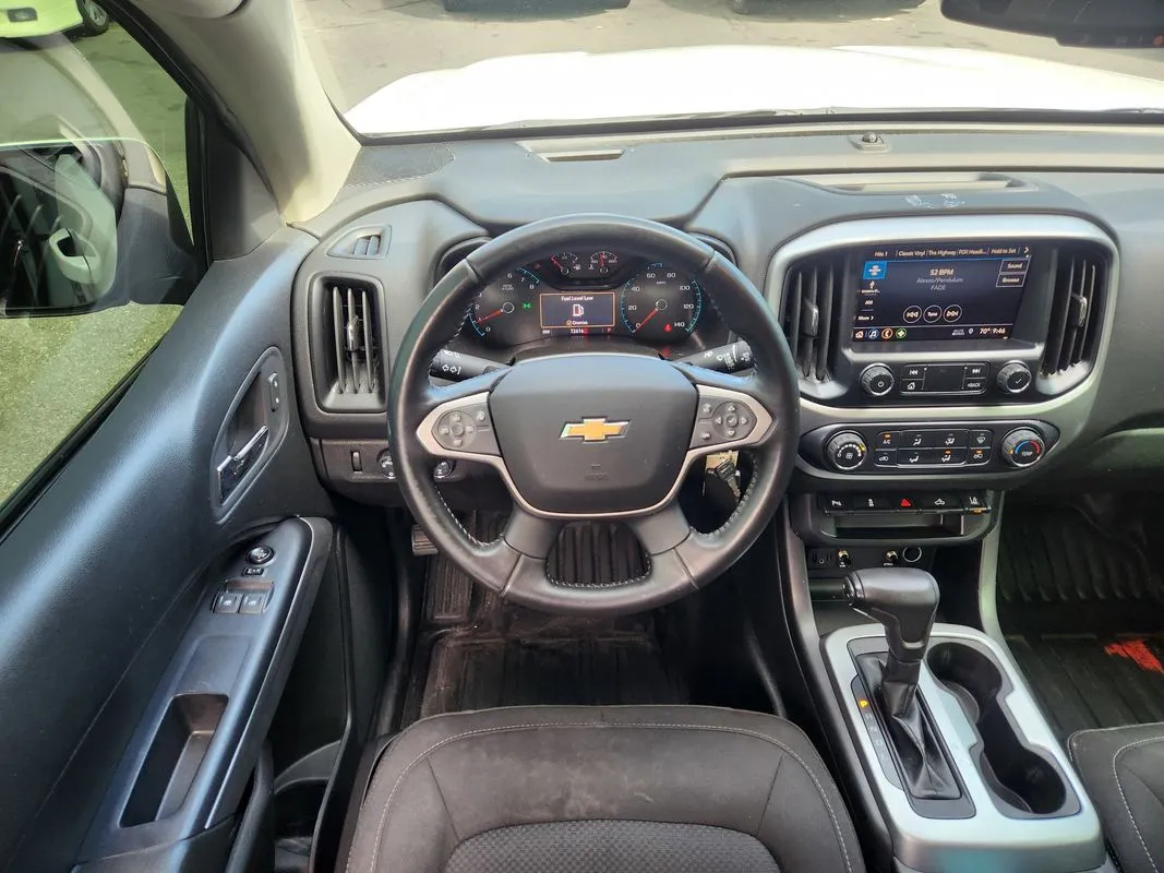 Chevrolet Colorado photo 15
