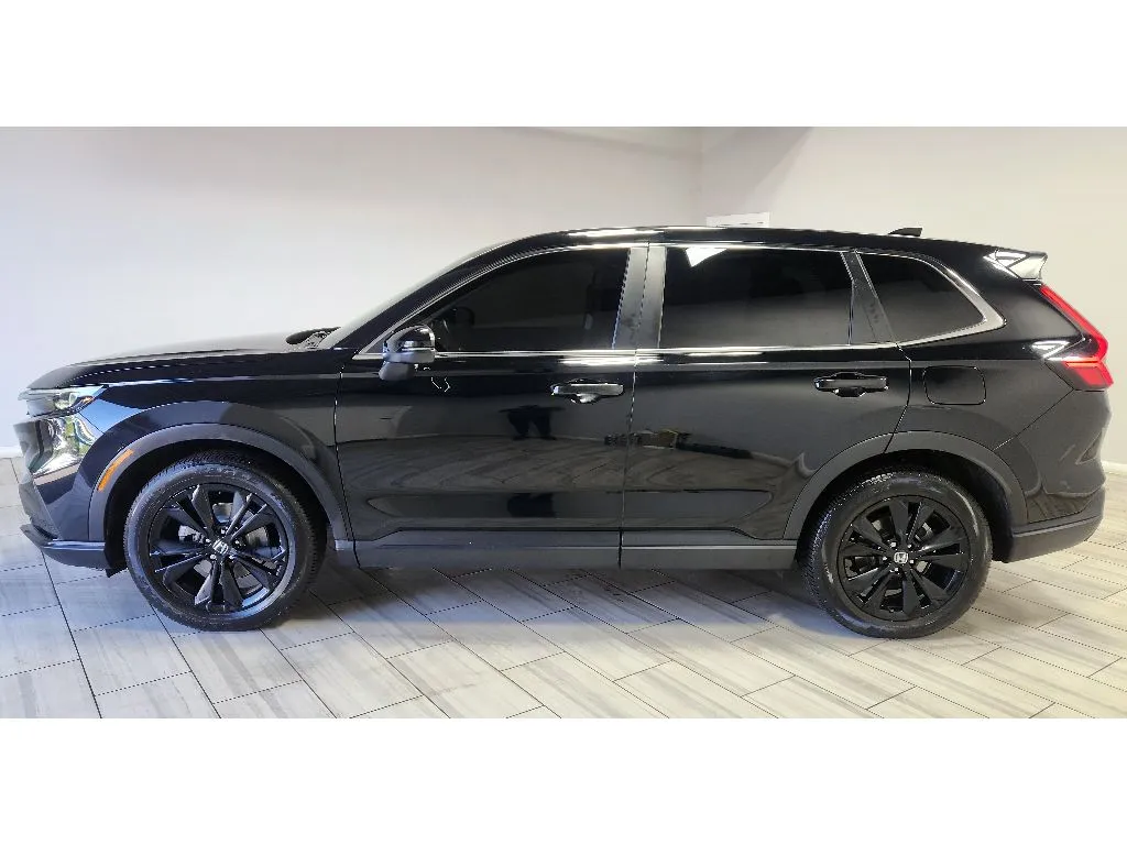 Photos of 2024 Honda CR-V EX-L for sale in Philadelphia, PA at Torresdale Ave