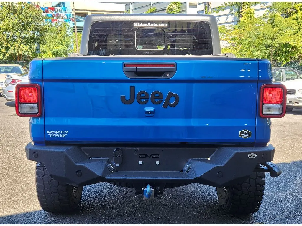 More photos of 2021 Jeep Gladiator Sport S at Torresdale Ave, PA