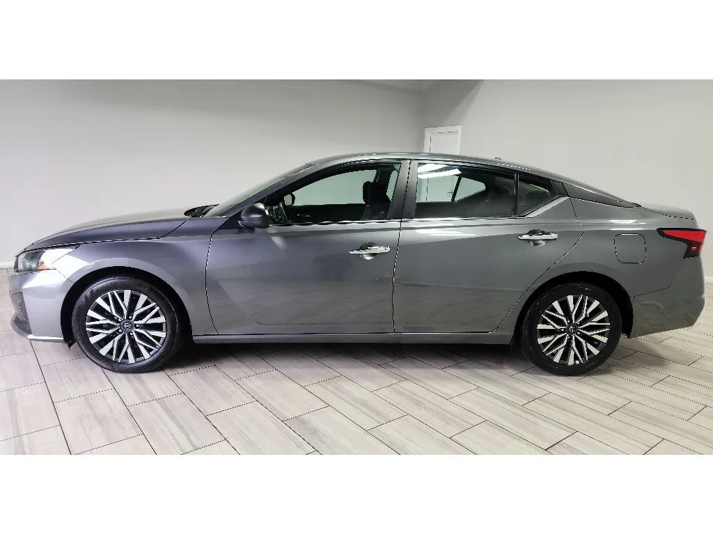 Photos of 2025 Nissan Altima SV for sale in Philadelphia, PA at Torresdale Ave