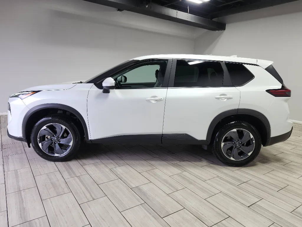 Photos of 2025 Nissan Rogue SV for sale in Philadelphia, PA at Torresdale Ave