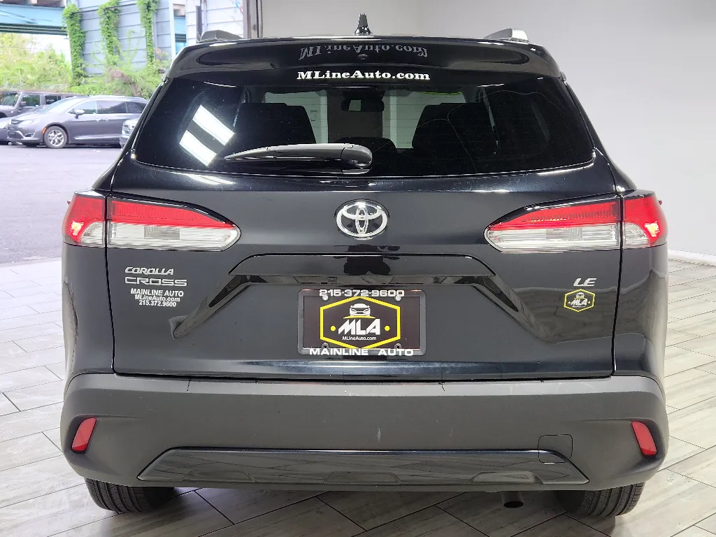 More photos of 2024 Toyota Corolla Cross LE at Torresdale Ave, PA