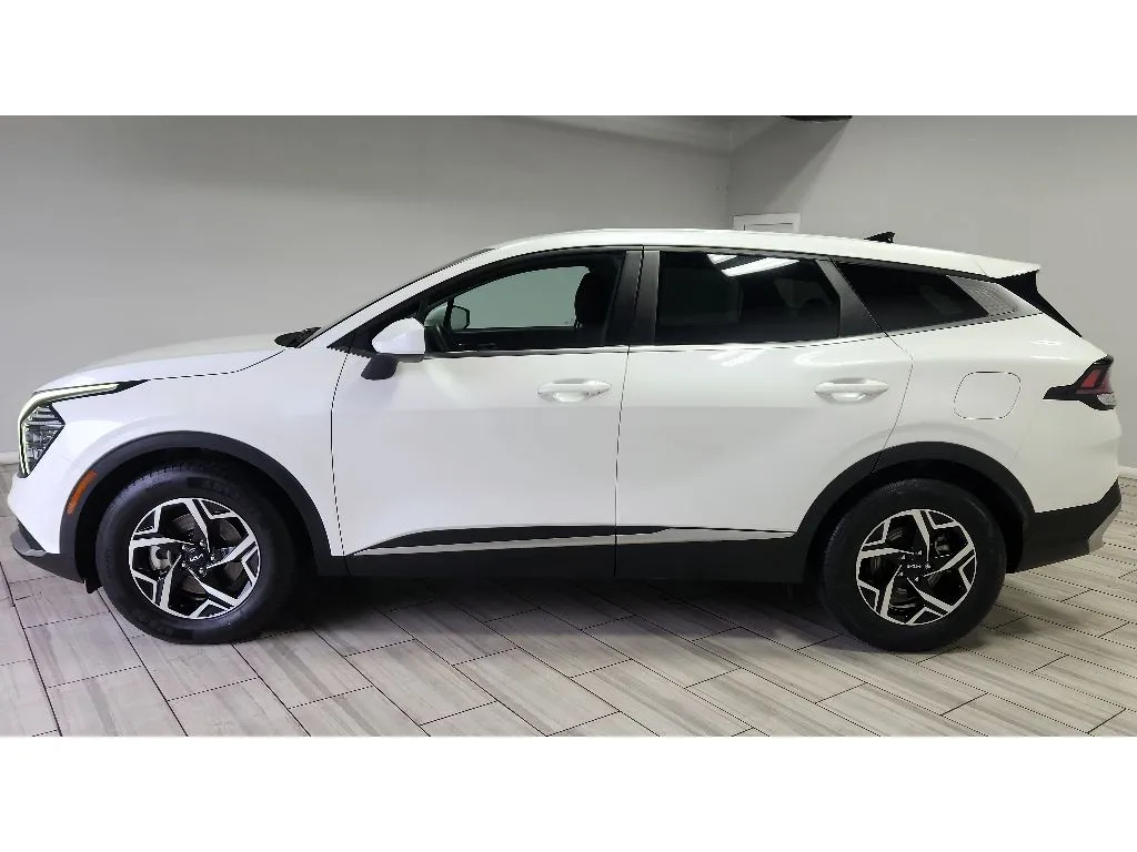 Photos of 2024 Kia Sportage LX for sale in Philadelphia, PA at Torresdale Ave