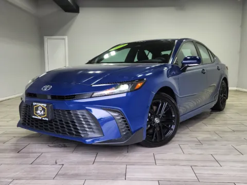 Blue 2025 Toyota Camry Hybrid SE for sale in Philadelphia, PA