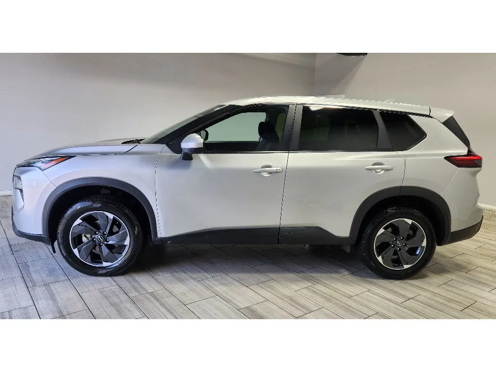Photos of 2024 Nissan Rogue SV for sale in Philadelphia, PA at Torresdale Ave