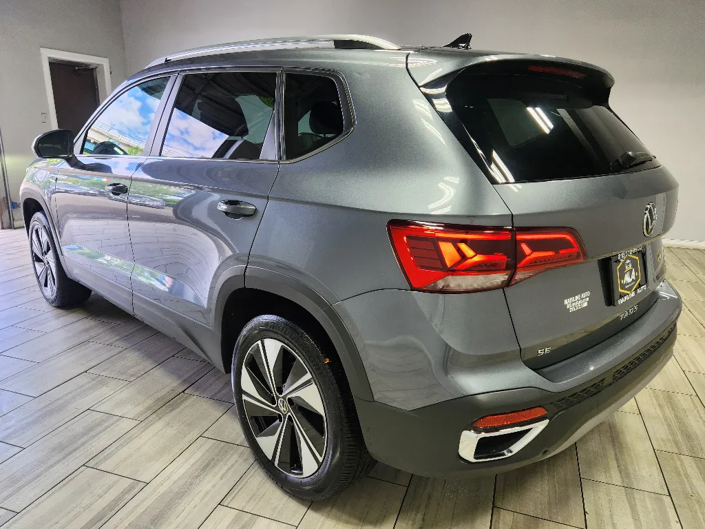 Another view of 2023 Volkswagen Taos SE for sale in Philadelphia, PA at Torresdale Ave