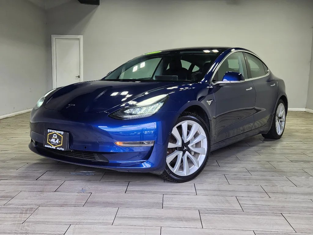 Blue 2019 Tesla Model 3 Mid Range for sale in Philadelphia, PA