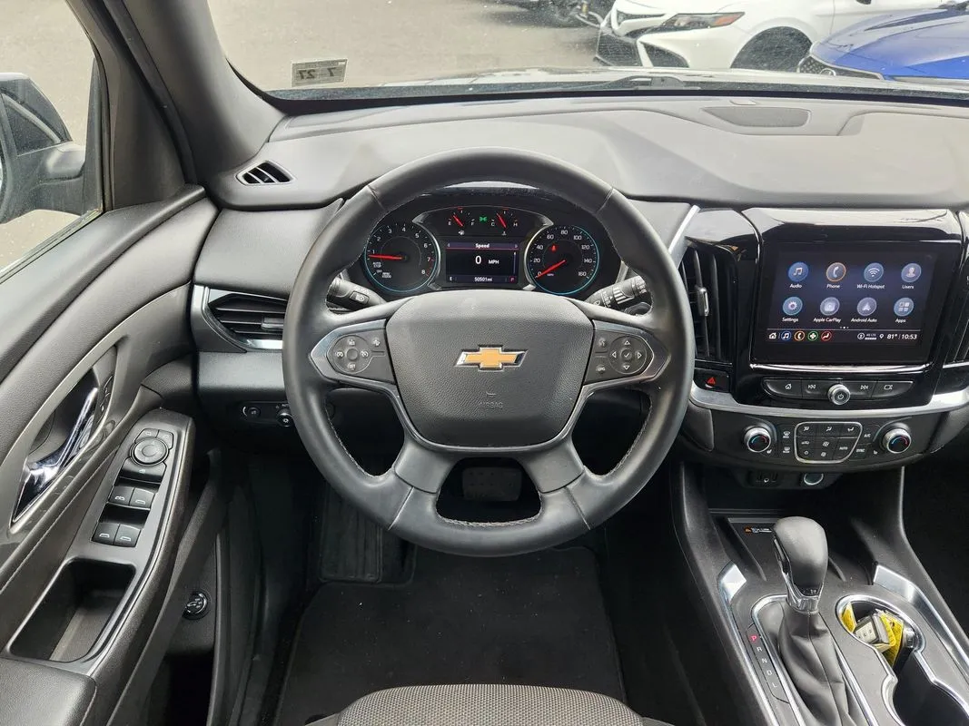 Chevrolet Traverse photo 17