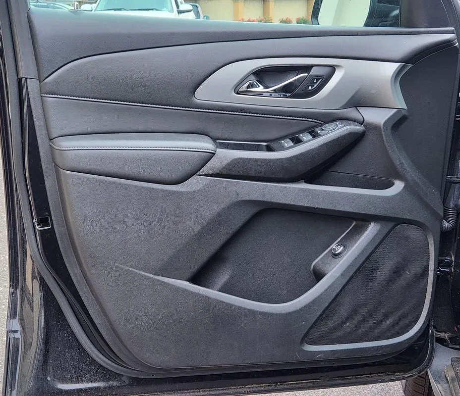 Chevrolet Traverse photo 10