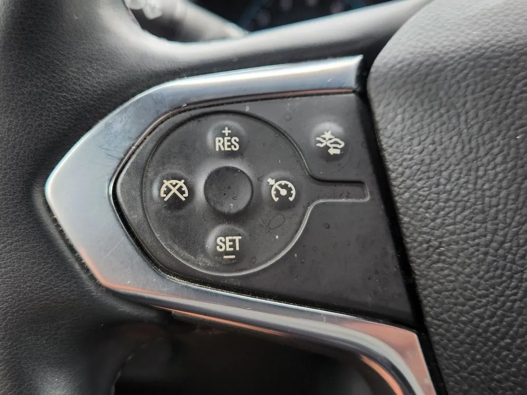 Chevrolet Traverse photo 18