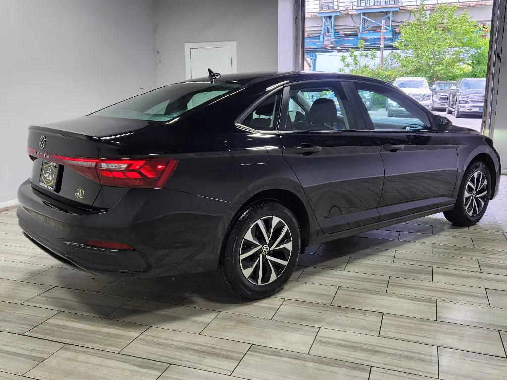 More photos of 2025 Volkswagen Jetta S at Torresdale Ave, PA