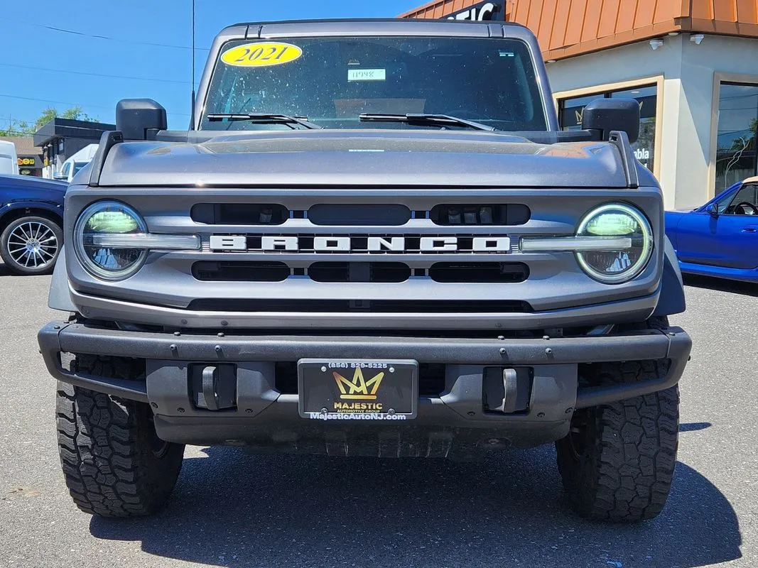Ford Bronco photo 8