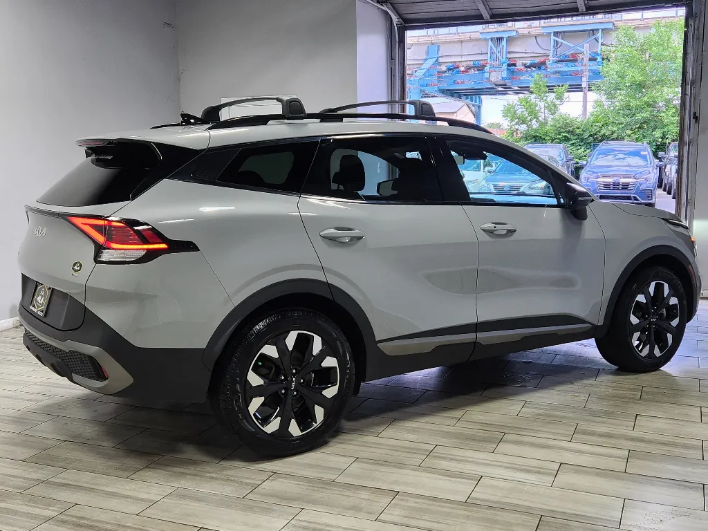 More photos of 2025 Hyundai Venue SEL at Torresdale Ave, PA