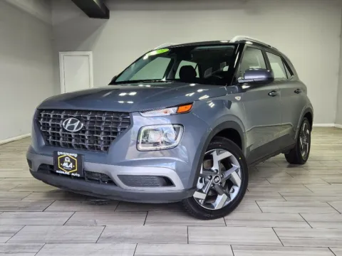 Gray 2025 Hyundai Venue SEL for sale in Philadelphia, PA