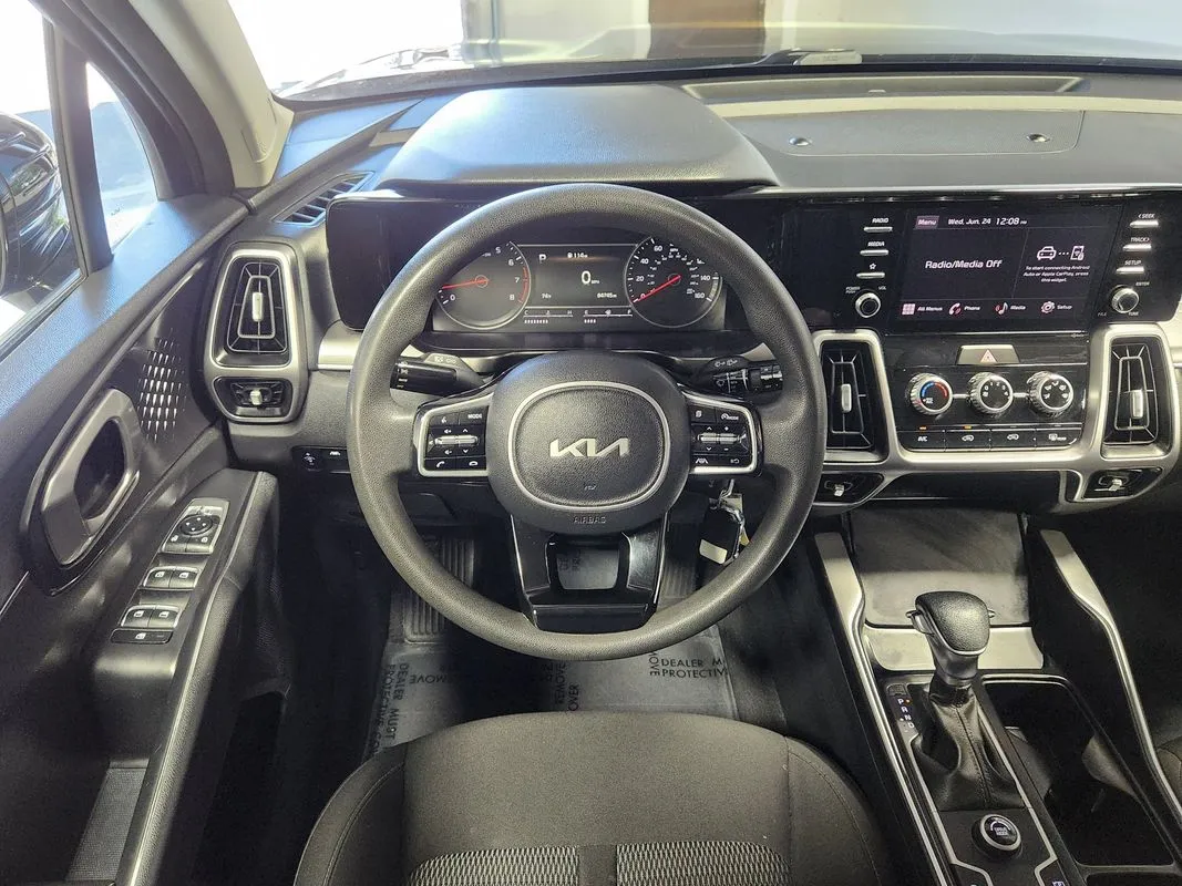 Kia Sorento photo 17