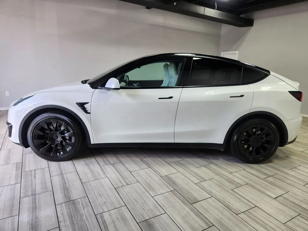 Photos of 2021 Tesla Model Y Long Range Dual Motor All-Wheel Drive for sale in Philadelphia, PA at Torresdale Ave