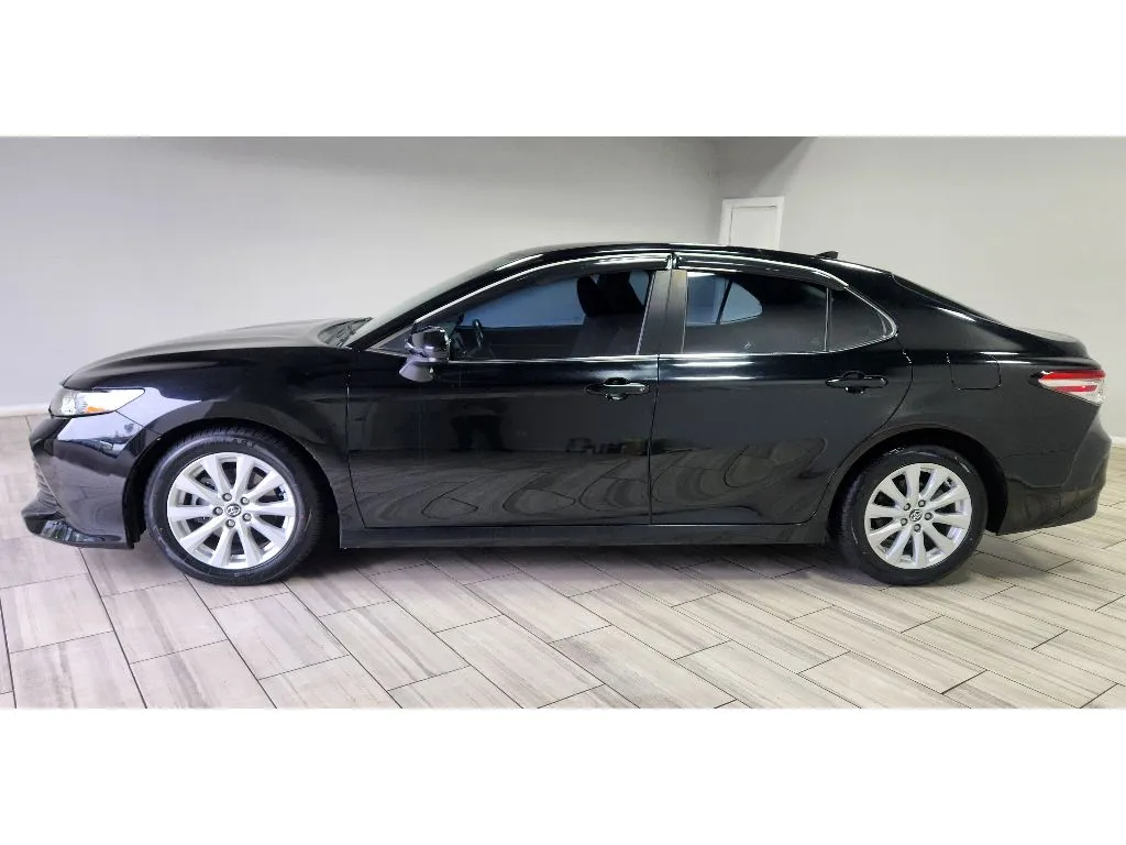 Photos of 2020 Toyota Camry LE for sale in Philadelphia, PA at Torresdale Ave