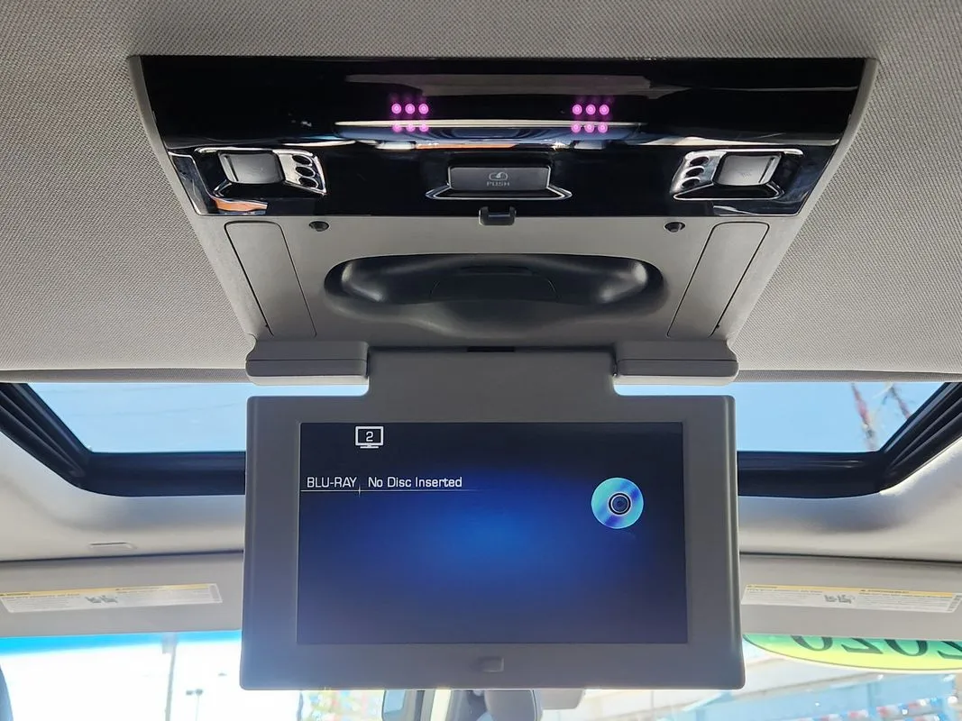 Cadillac Escalade photo 16
