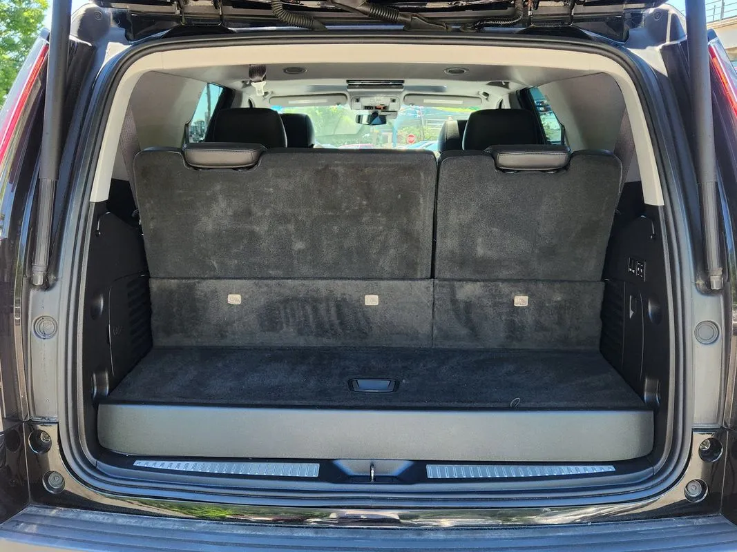 Cadillac Escalade photo 15
