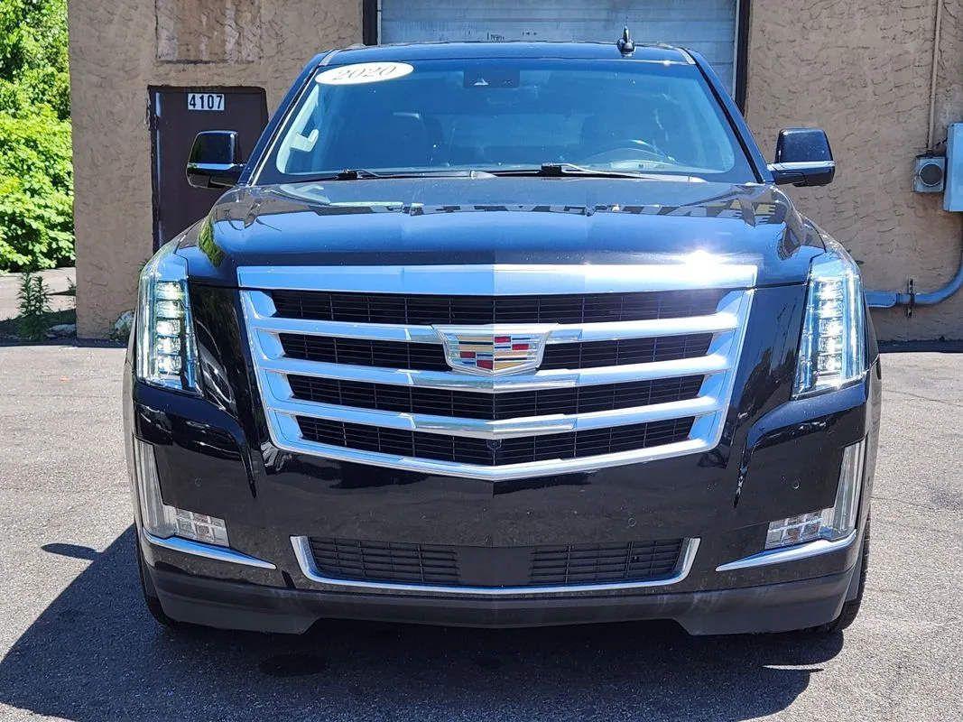 Cadillac Escalade photo 8