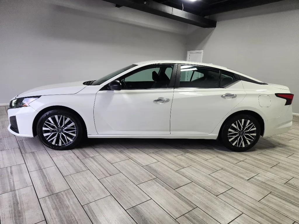 Photos of 2025 Nissan Altima SV for sale in Philadelphia, PA at Torresdale Ave