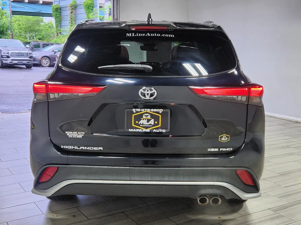 More photos of 2021 Toyota Highlander XSE at Torresdale Ave, PA