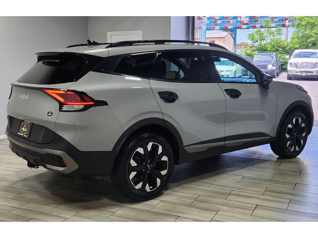 More photos of 2023 Kia Sportage X-Line at Torresdale Ave, PA