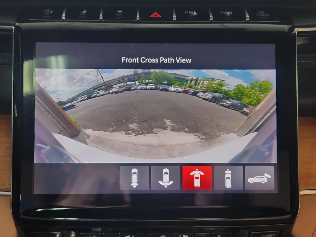 Jeep Grand Cherokee L photo 27