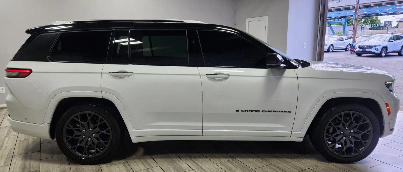 Jeep Grand Cherokee L photo 6