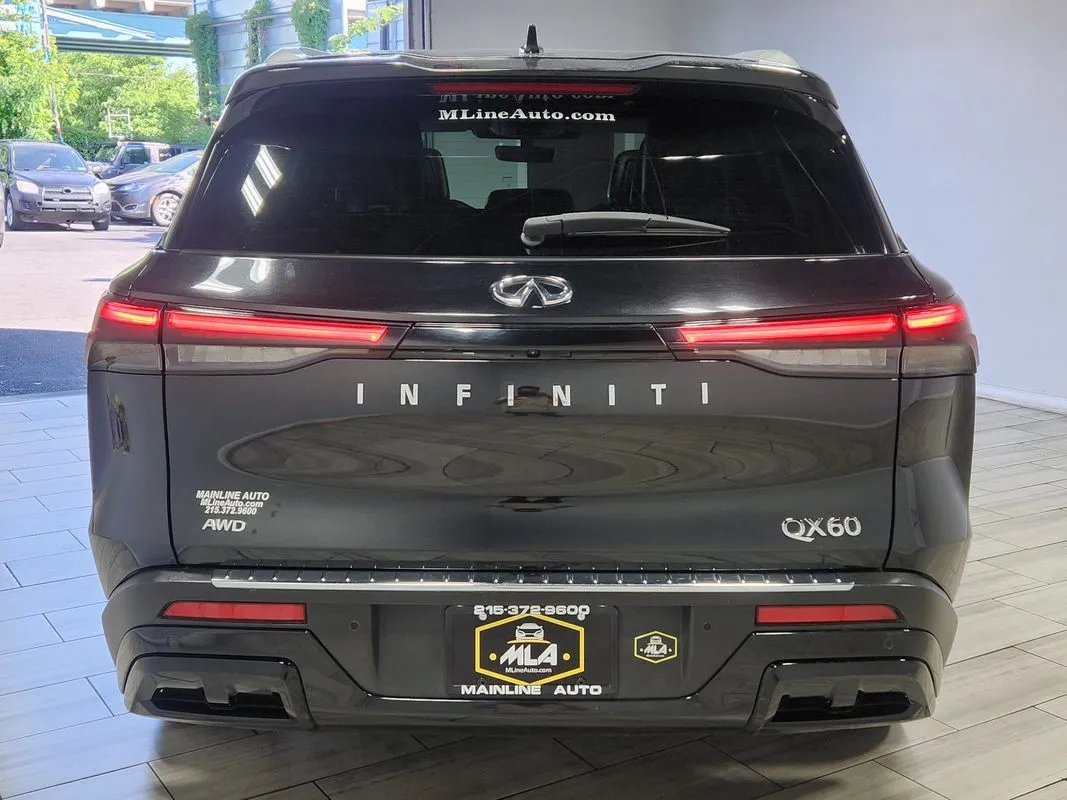 More photos of 2023 INFINITI QX60 LUXE AWD at Torresdale Ave, PA