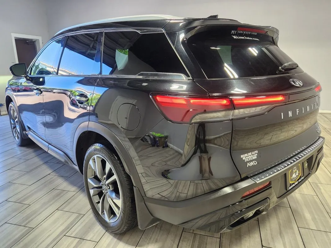 Another view of 2023 INFINITI QX60 LUXE AWD for sale in Philadelphia, PA at Torresdale Ave