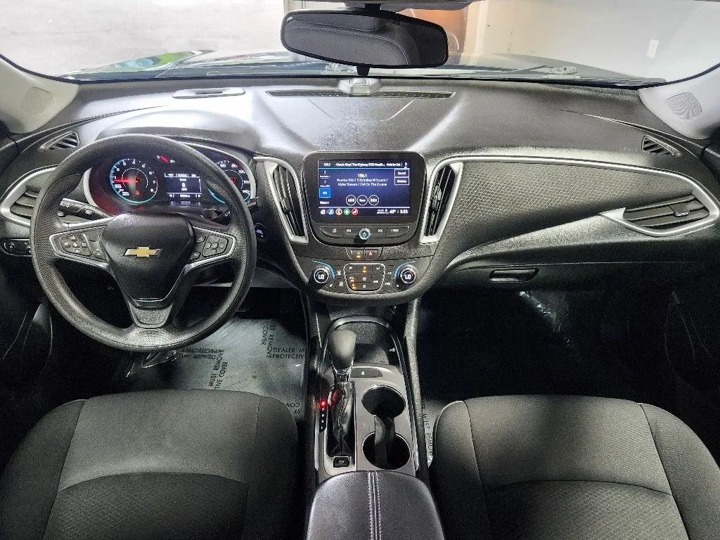 Chevrolet Malibu photo 15